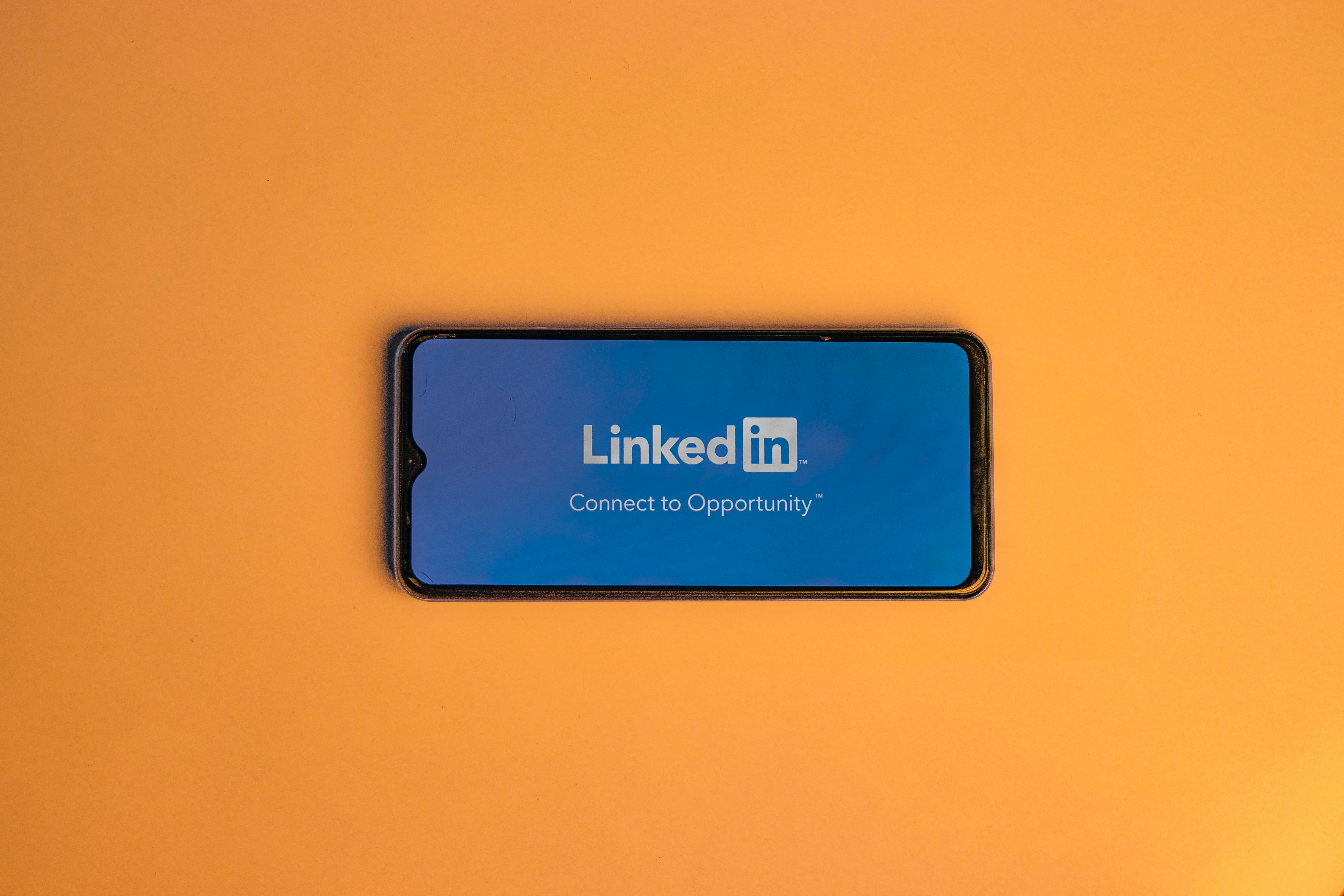 LinkedIn Power Play: Crafting a Magnetic Professional Brand |20 Hour Live Class session
